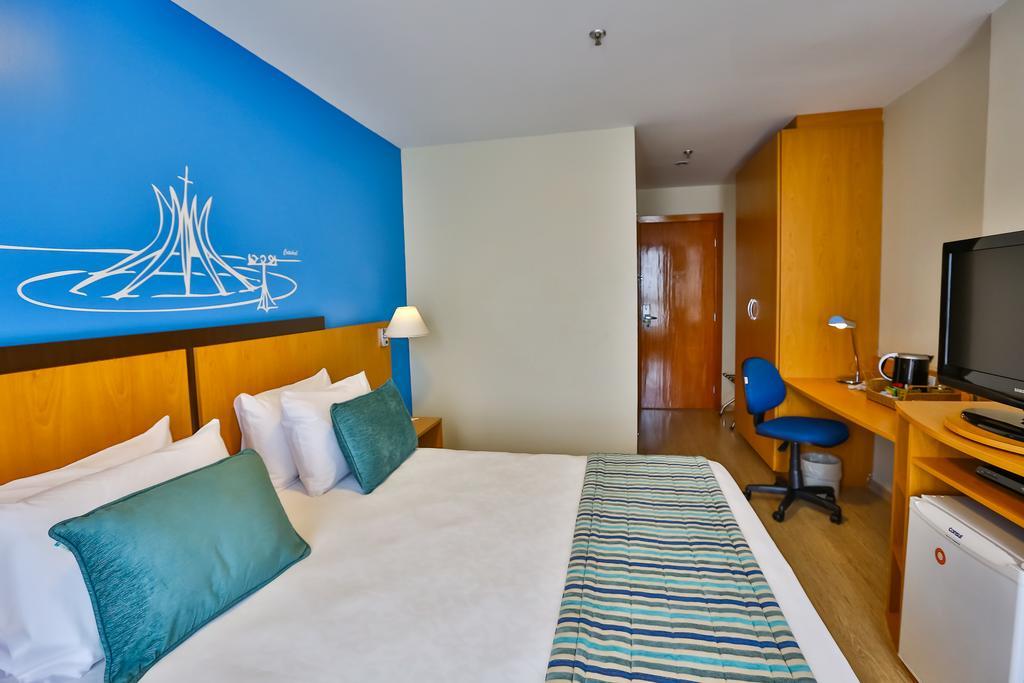 Comfort Hotel Taguatinga Esterno foto
