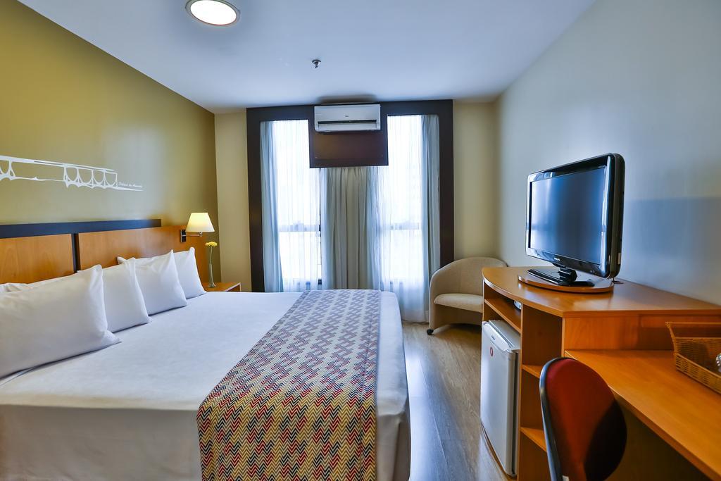 Comfort Hotel Taguatinga Esterno foto