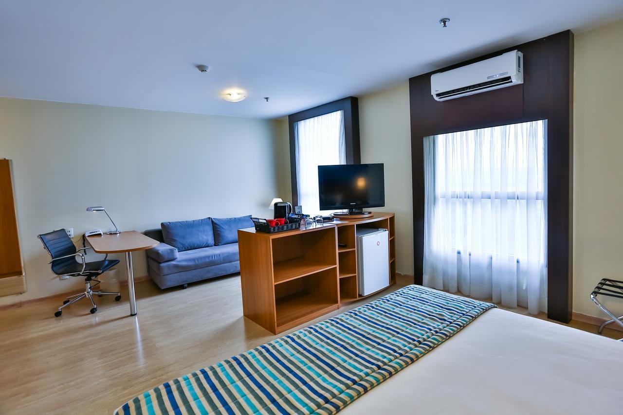 Comfort Hotel Taguatinga Esterno foto